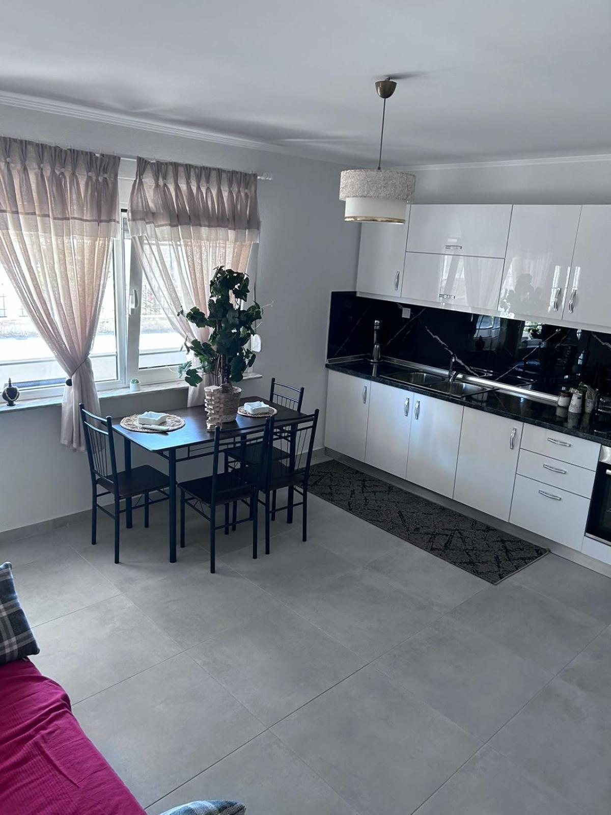 Amaya Pine Rooms Керамоти Екстериор снимка